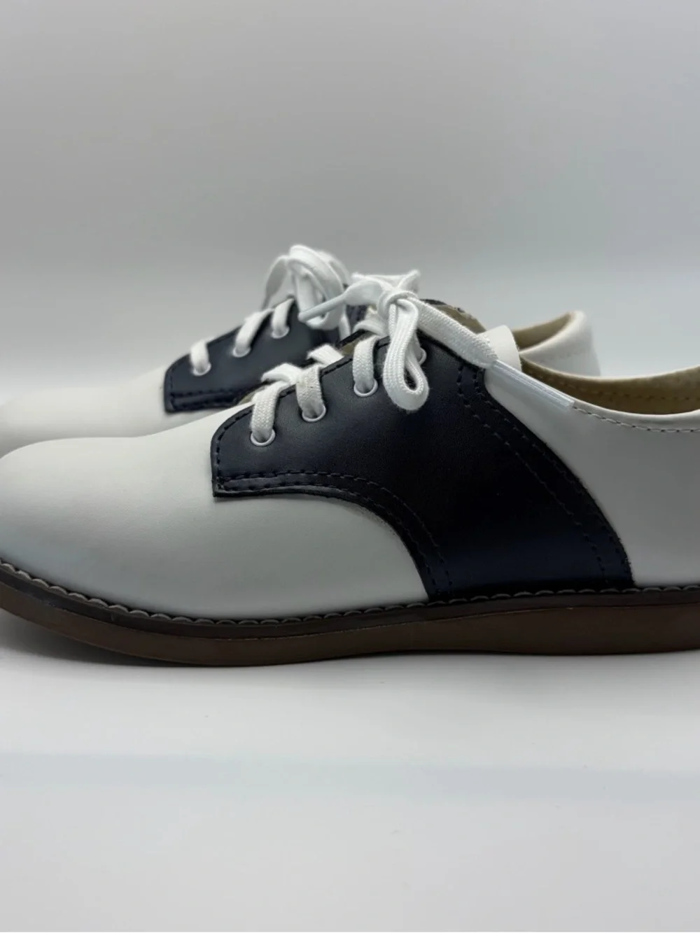 Footmates Cheer Unisex Girl Boy White Navy Saddle Oxford Shoes Size 13 Leather